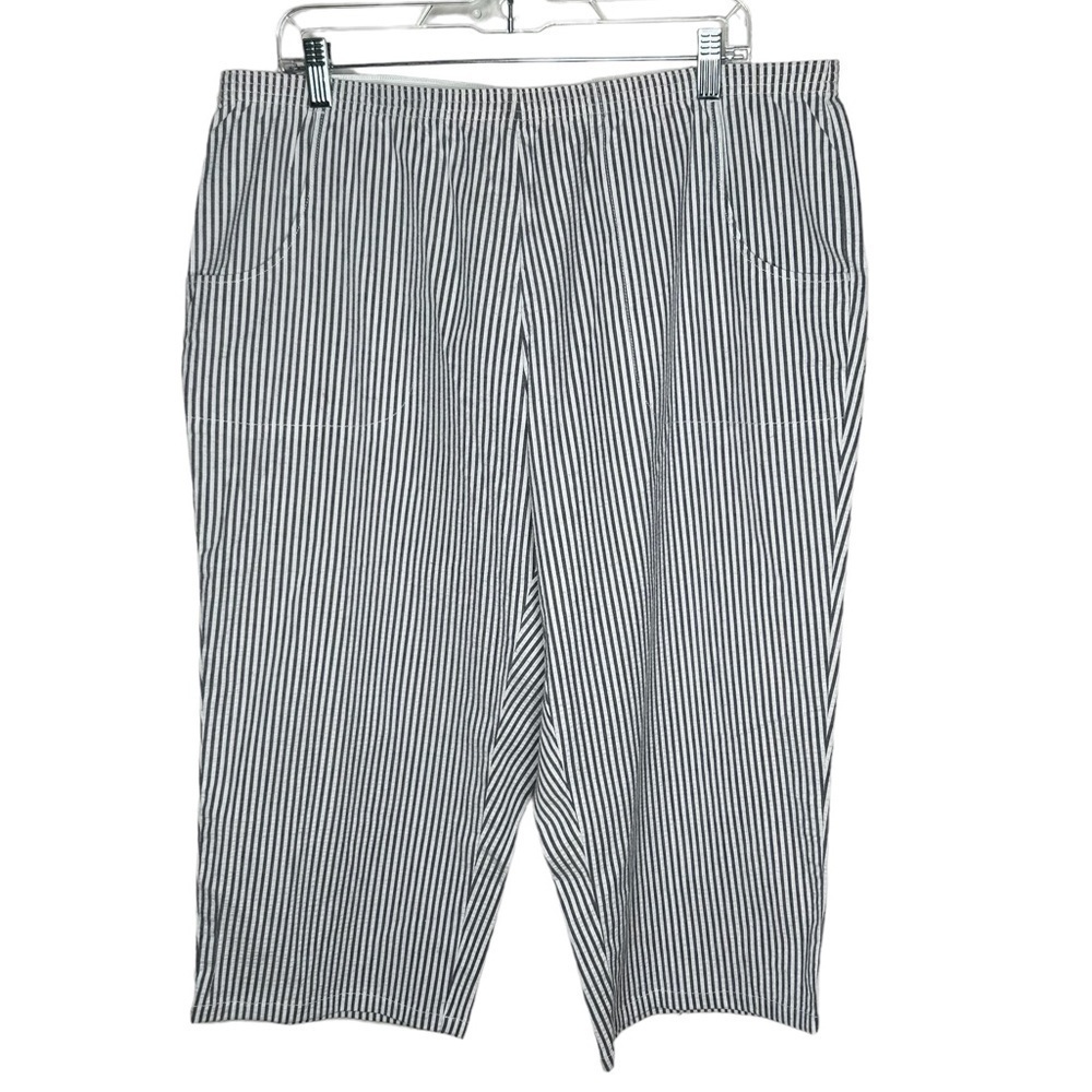 Denim & Co. Women’s Seersucker Gray White Crop Pants Size 1X EUC Pull On